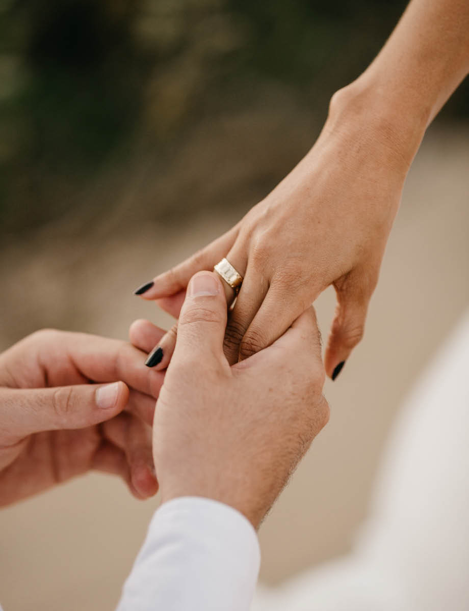 heiratsantrag ring am finger