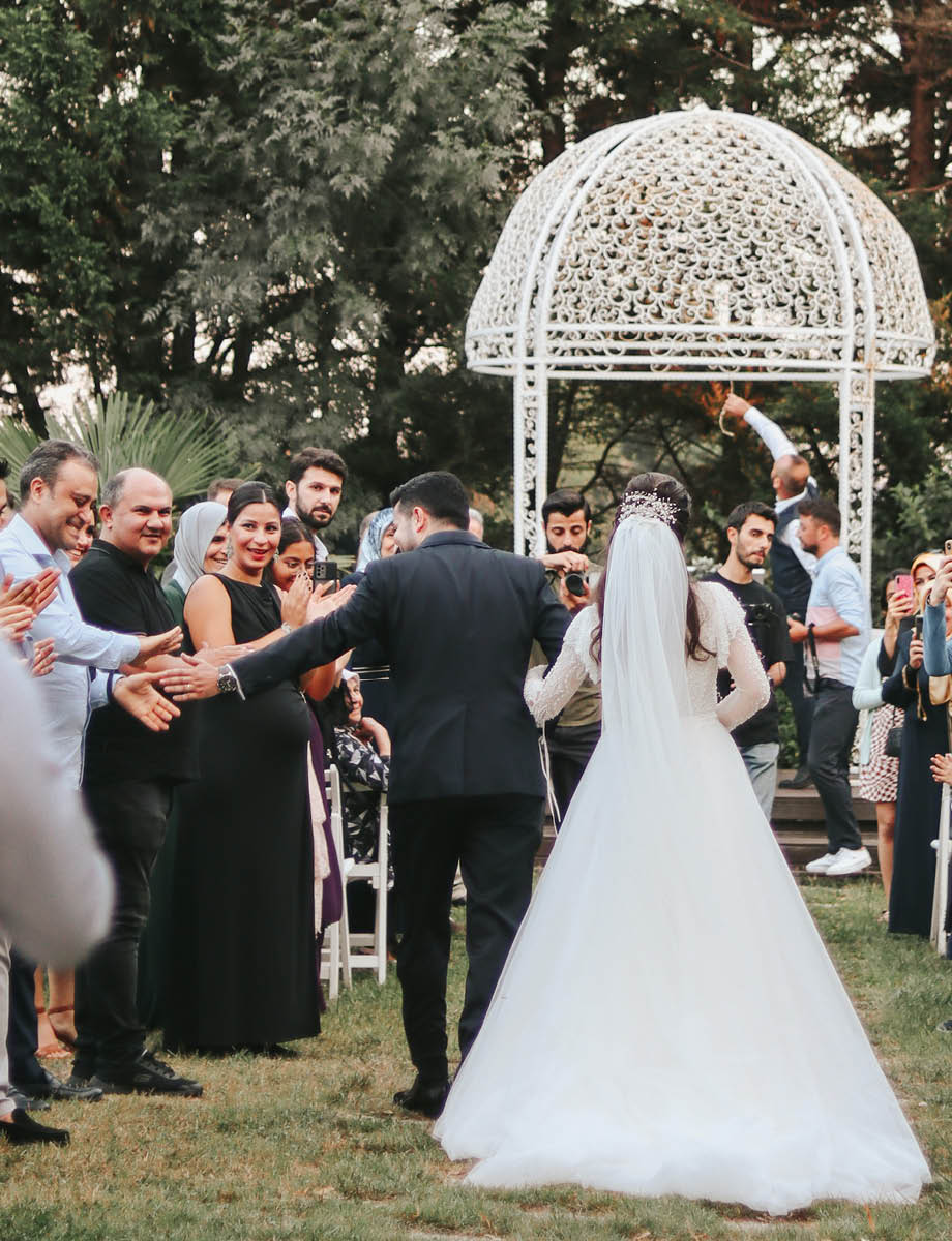 hochzeitskosten zeremonie draussen